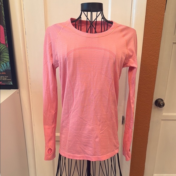 Lululemon Swiftly Tech Long Sleeve Shirt 2.0-Sz 8 - Picture 1 of 5